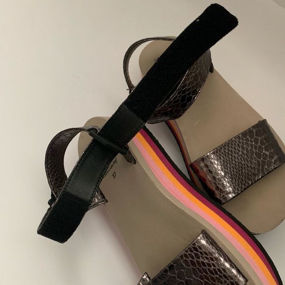 GIOSEPPO Platform Heels Open Toe Sandals - Picture 6 of 9